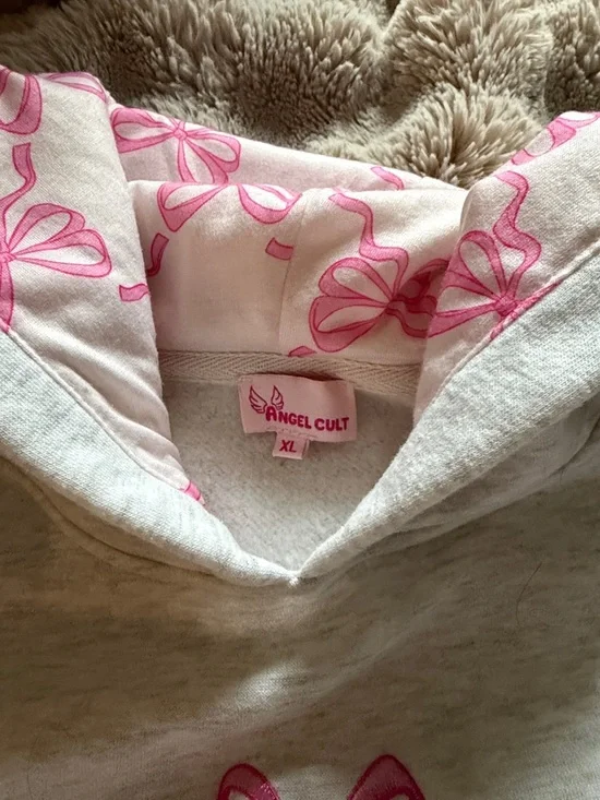 Light Gray Hoodie with Pink Bow Embroidery - Picture 4 of 5